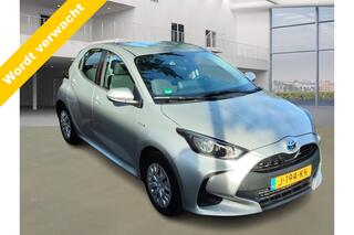 toyota-yaris-1.5-hybrid-aut!-camera