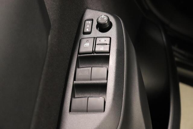 Toyota YARIS Cross 1.5 Hybrid 115 Dynamic, Comfort Pack, Apple Carplay/Android Auto, Direct leverbaar, Inruilpremie ¤2000!