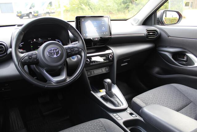 Toyota YARIS Cross 1.5 Hybrid Dynamic Special | Rijklaar | Stoel-/Stuurverwarming | Apple/Android | Navi | Head Up | LED | El. achterklep