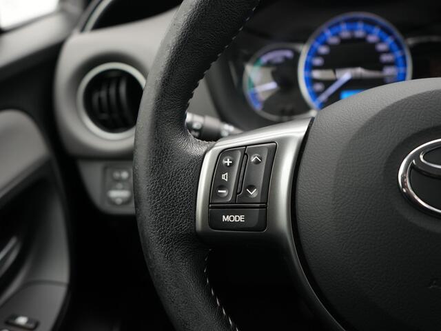 Toyota YARIS 1.5 Hybrid Trend