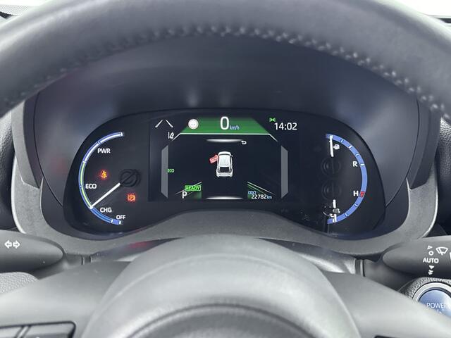 Toyota YARIS Cross 1.5 Hybrid Dynamic Limited | Parkeersensoren V+A | Stoelverwarming | Stuurwielverwarming |