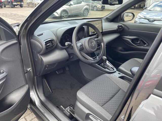 Toyota YARIS Cross 1.5 Hybrid 115 First Edition Comfort Pack
