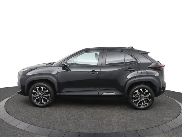 Toyota YARIS Cross 1.5 Hybrid 115 Dynamic | Nieuw uit voorraad leverbaar! | 10 Jaar Garantie! |