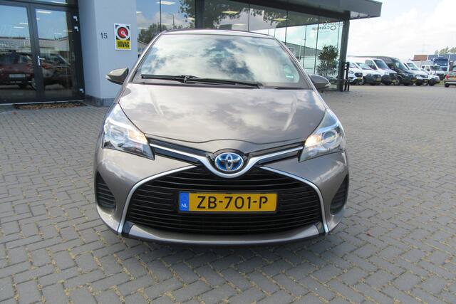 Toyota YARIS 1.5 Hybrid Automaat Active, Navi, Camera