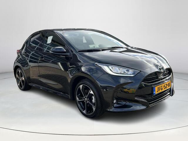 Toyota YARIS 1.5 Hybrid 130 Executive | Night sky black metallic | Demonstratie auto |