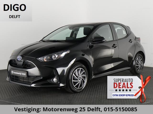 Toyota YARIS 1.5 HYBRIDE BLACKLINE GARANTIE 5-2034 AUTOMAAT. CLOUD NAVI. SLECHTS 11.000 KM.