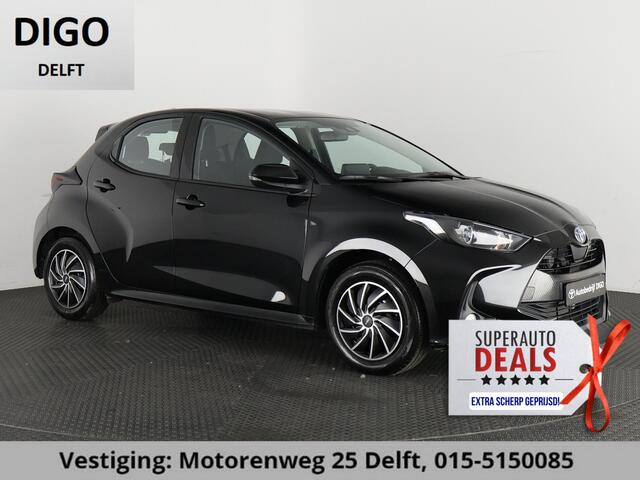 Toyota YARIS 1.5 HYBRIDE BLACKLINE GARANTIE 5-2034 AUTOMAAT. CLOUD NAVI. SLECHTS 11.000 KM.
