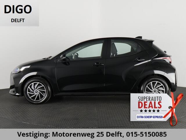 Toyota YARIS 1.5 HYBRIDE BLACKLINE GARANTIE 5-2034 AUTOMAAT. CLOUD NAVI. SLECHTS 11.000 KM.