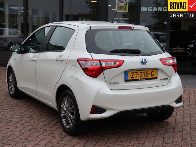 Toyota YARIS 1.5 Hybrid Active | navigatie | parkeercamera |