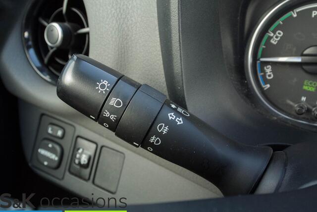 Toyota YARIS 1.5 Hybrid NAVI PDC Keyless