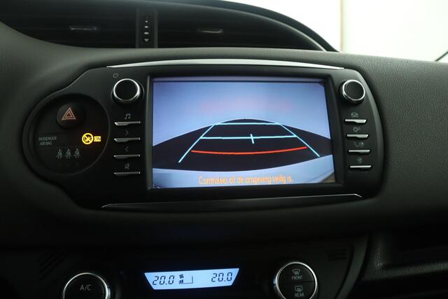 Toyota YARIS 1.5 Hybrid Energy | Airco | Cruise Control | Navigatie | Achteruitrijcamera | Fietsendragerbeugel |