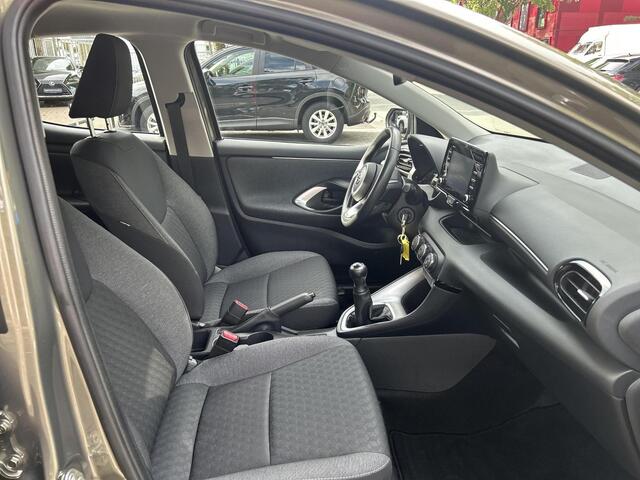 Toyota YARIS 1.0 VVT-i Active