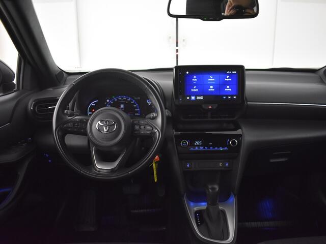 Toyota YARIS 1.5 Hybrid Dynamic | Parkeersensoren V+A | Stoelverwarming