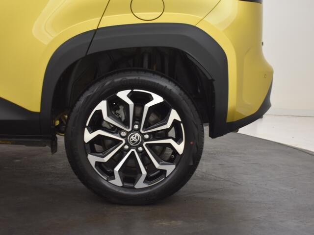 Toyota YARIS 1.5 Hybrid Dynamic | Parkeersensoren V+A | Stoelverwarming