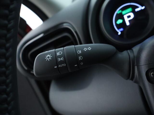 Toyota YARIS 1.5 Hybrid Dynamic