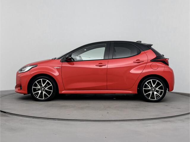 Toyota YARIS 1.5 Hybrid Launch Edition | Lederen bekleding | Achteruitrijcamera |