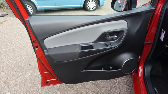 Toyota YARIS 1.3 VVT-i Aspiration