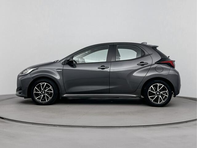 Toyota YARIS 1.5 Hybrid Dynamic Limited | Stoelverwarming | Apple Carplay -/ Android Auto | Cruise Control Adaptief |