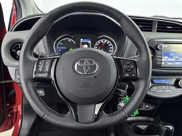 Toyota YARIS 1.5 Hybrid Active | NL-Auto | Cruise Control | Parkeercamera |