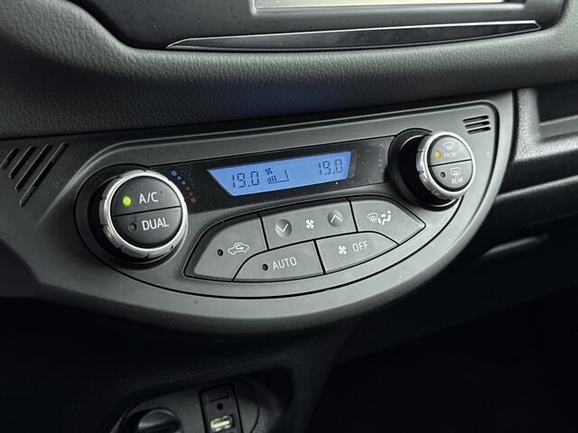 Toyota YARIS 1.5 Hybrid Active | NL-Auto | Cruise Control | Parkeercamera |