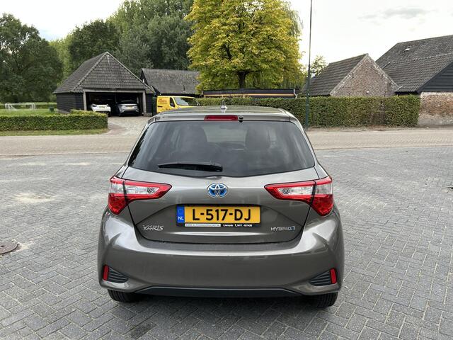 Toyota YARIS 1.5 Hybrid Dynamic