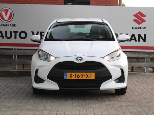 Toyota YARIS 1.5 Hybrid Active Achteruitrijcamera, Cruise Control Adaptief, Airco, Apple Carplay/Android Auto, Regensensor