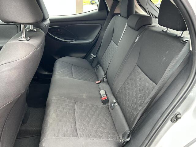 Toyota YARIS 1.5 Hybrid 115 Active