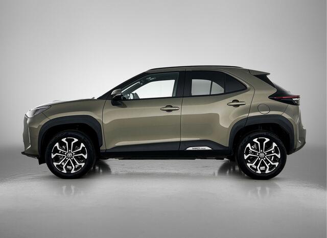 Toyota YARIS Cross Hybrid 115 First Edition Limited | Navigatie | Stoelverwarming |