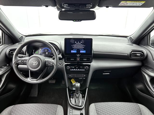 Toyota YARIS Cross Hybrid 115 First Edition Limited | Navigatie | Stoelverwarming |