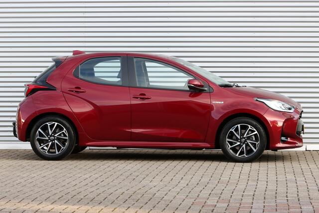 Toyota YARIS 1.5 Hybrid Dynamic Carplay / Camera / Stoel verw.