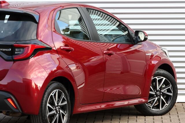 Toyota YARIS 1.5 Hybrid Dynamic Carplay / Camera / Stoel verw.