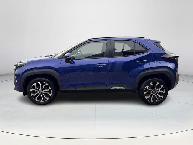 Toyota YARIS Cross 1.5 Hybrid 115 First Edition **STOEL EN STUURWIELVERWARMING/ DODEHOEKDETECTIE/ PARKEERSENSOREN/ GARANTIE**