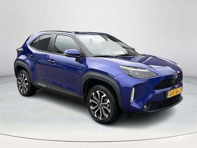 Toyota YARIS Cross 1.5 Hybrid 115 First Edition **STOEL EN STUURWIELVERWARMING/ DODEHOEKDETECTIE/ PARKEERSENSOREN/ GARANTIE**