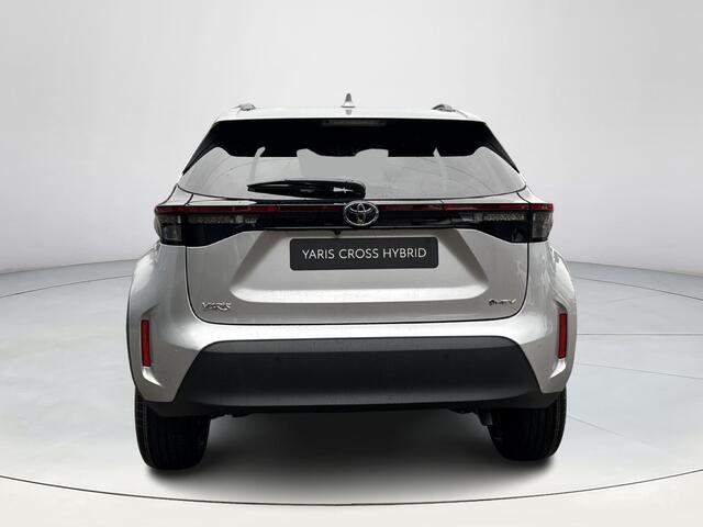 Toyota YARIS Cross 1.5 Hybrid 115 Dynamic **COMFORT PACK/ NIEUWE AUTO/ BINNENKORT LEVERBAAR**
