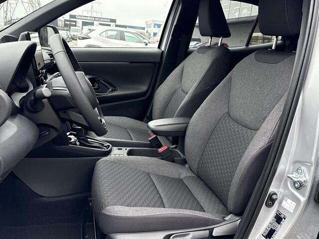 Toyota YARIS Cross 1.5 Hybrid 115 Dynamic **COMFORT PACK/ NIEUWE AUTO/ BINNENKORT LEVERBAAR**