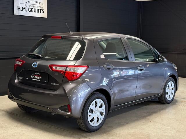 Toyota YARIS 1.5 Hybrid Automaat Navi Camera Clima Lijn Ass 43dkm! Fully Serviced!