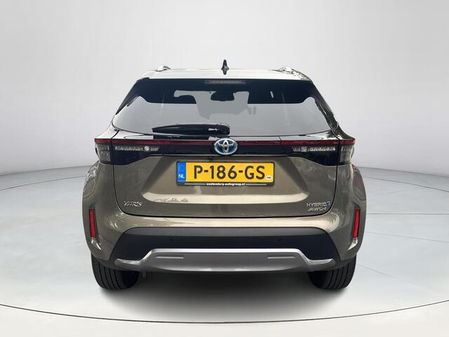 Toyota YARIS Cross 1.5 Hybrid AWD Adventure | 06-10141018 Voor meer informatie