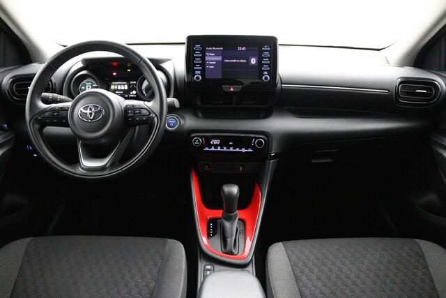 Toyota YARIS 1.5 Hybrid 115 Special Edition | Parkeersensoren | Keyless | Climate control |