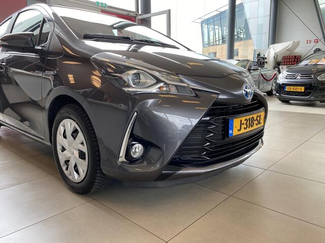 Toyota YARIS 1.5 Hybrid Aspiration,Automaat,Achteruitrijcamera,Keyless,Climate&Cruiscontrol,Bluetooth,Stuurwiel Multifuntioneel,Rijstrooksensor,Verkeersbord Detectie,Bots Herkenning Systeem