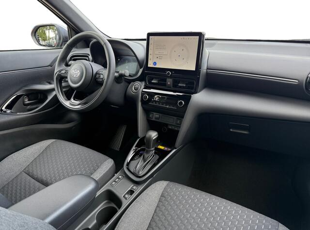 Toyota YARIS 1.5 Hybrid 130 Dynamic I Direct leverbaar I Carplay I Camera