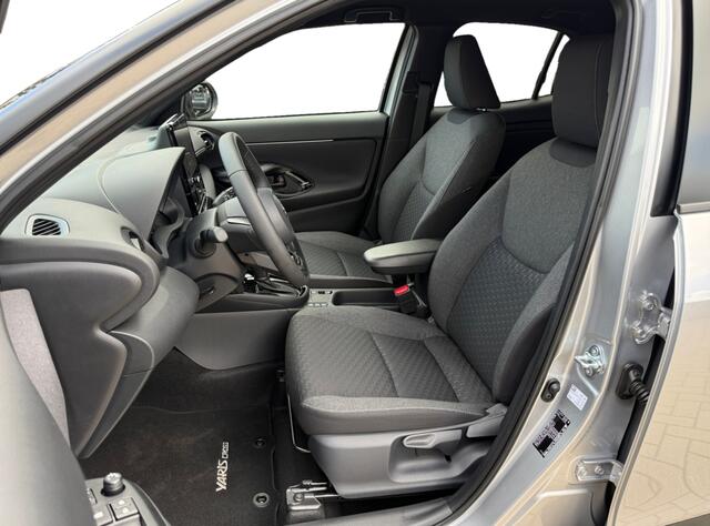 Toyota YARIS 1.5 Hybrid 130 Dynamic I Direct leverbaar I Carplay I Camera
