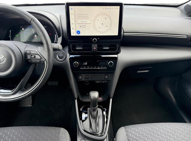 Toyota YARIS 1.5 Hybrid 130 Dynamic I Direct leverbaar I Carplay I Camera