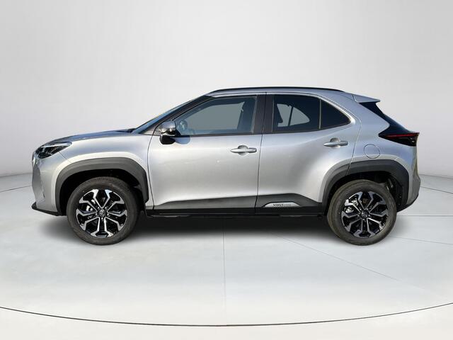 Toyota YARIS Cross 1.5 Hybrid 115 Dynamic | Comfort Pack | Shimmering silver metallic | Nieuw uit voorraad |