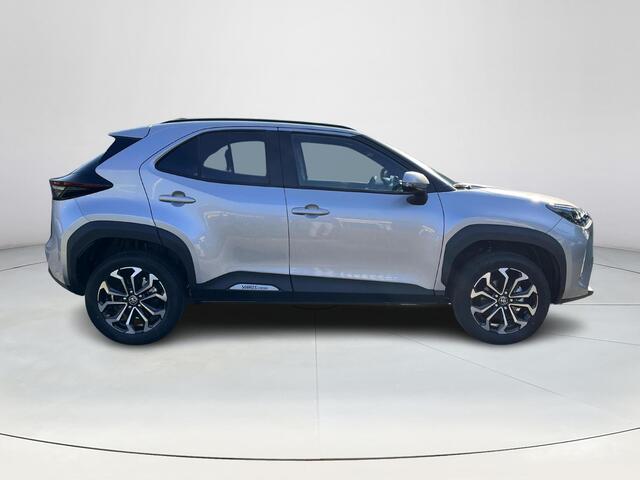 Toyota YARIS Cross 1.5 Hybrid 115 Dynamic | Comfort Pack | Shimmering silver metallic | Nieuw uit voorraad |