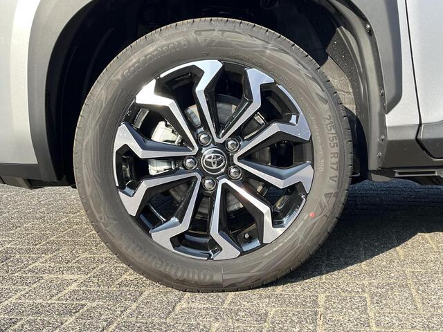 Toyota YARIS Cross 1.5 Hybrid 115 Dynamic | Comfort Pack | Shimmering silver metallic | Nieuw uit voorraad |