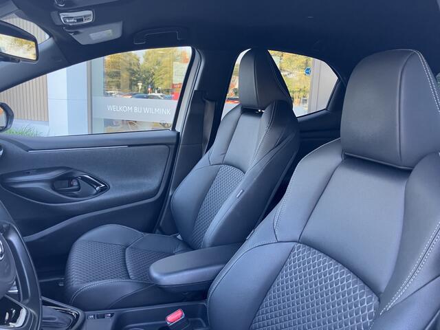 Toyota YARIS 1.5 Hybride Executive | Bi-Tone | All Season | Pdc