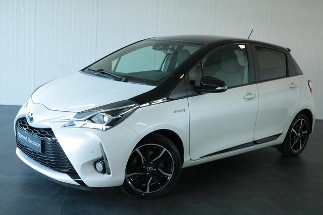 Toyota YARIS 1.5 Hybrid Bi-Tone , Parkeersensoren