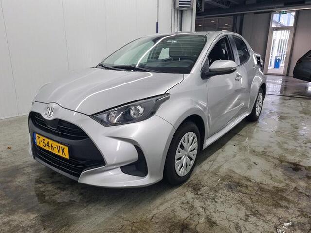 Toyota YARIS 1.5 VVT-i | 125 PK | Active | Achteruitrijcamera | *Word verwacht*