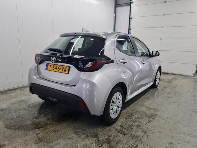 Toyota YARIS 1.5 VVT-i | 125 PK | Active | Achteruitrijcamera | *Word verwacht*
