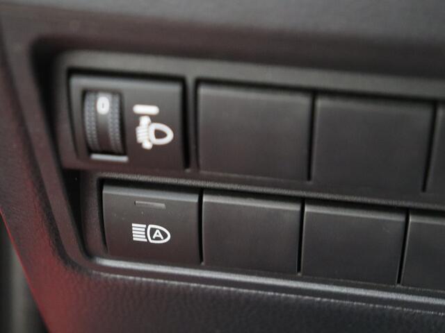 Toyota YARIS 1.5 Hybrid Launch Edition I Navigatie I Climate Control I Cruise Control I Camera I Stoelverwarming Voor I I Volledig LOUWMAN Onderhouden I